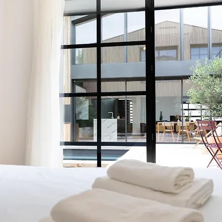 Amara - Standing 5* Avec Piscine Saint-André-de-Cubzac